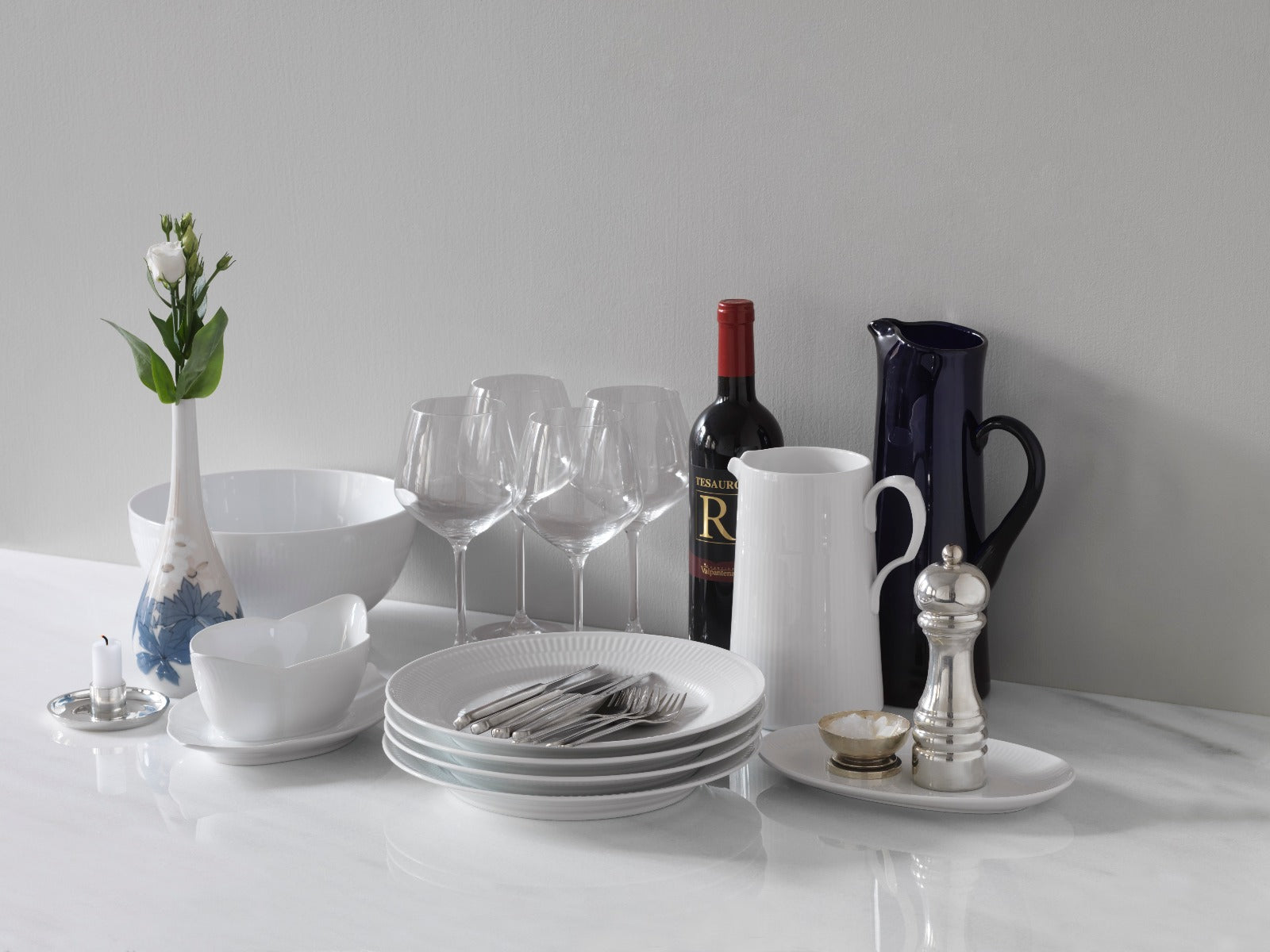 Royal Copenhagen Hvid Riflet skål - 18 cm. - Bahne